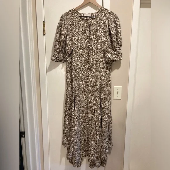 leo lin aliyah lace butterfly sleeve midi dress Leo Lin